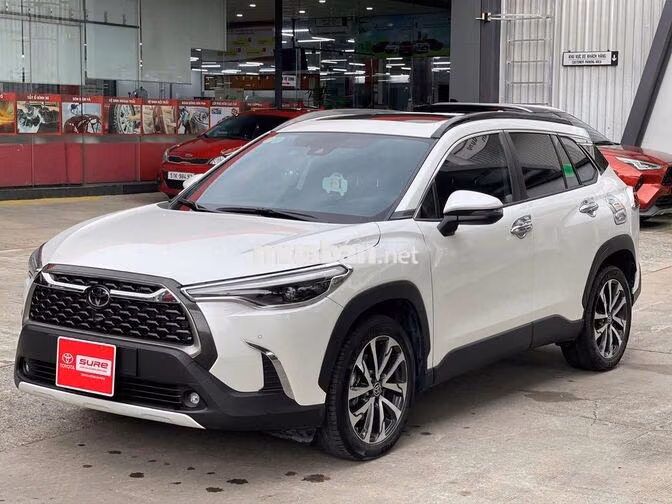 ✓✓TOYOTA COROLLA CROSS 1.8V 2022