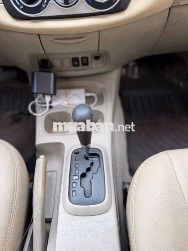 Toyota Innova-V 2010 Số tự động Bạc