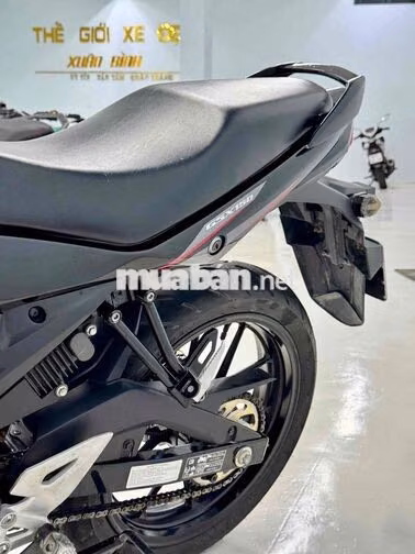 Suzuki Bandit 150 2000 km Đen