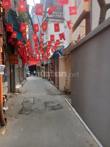 Chính chủ cho thuê nhà Nguyễn Chí Thanh - Phường Láng 45 m2x 4 tầng 