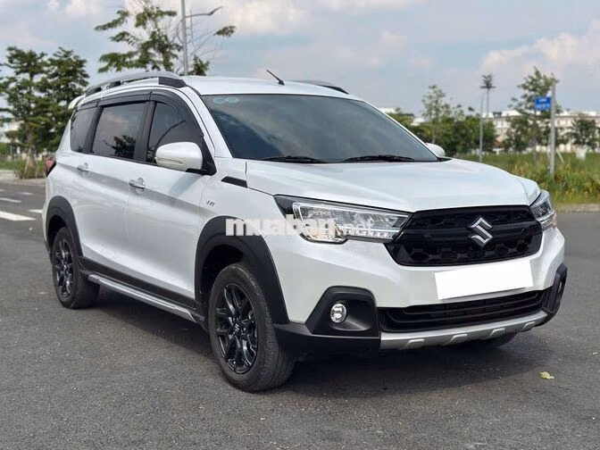 Suzuki XL7 Hybrid 2024 Trắng 30000 km