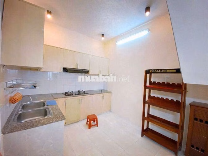 Hẻm Phan Văn Trị - Q.Bình Thạnh - Ngang 4,5m - 3 Phòng Ngủ