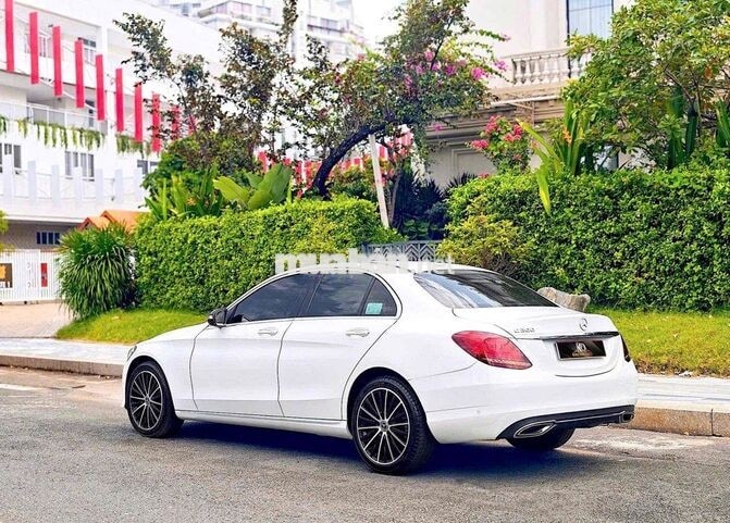 C200 Exclusive 2019 bản full màu trắng siêu đẹp