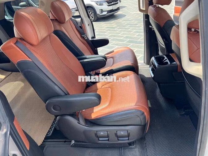 Kia Carnival Signature 2023 Trắng 60000 km