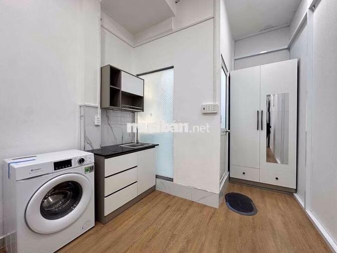 Mới 100% căn hộ 30m2 máy giặt riêng ngay Nguyễn Hữu Cảnh giáp Quận 1,3