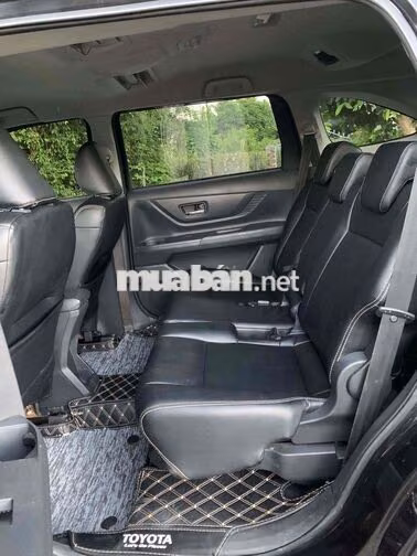 Toyota Avanza 2022 Số tự động Đen