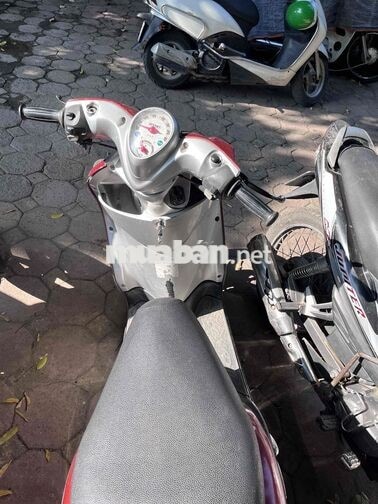 Yamaha Classico Đỏ Đã sử dụng