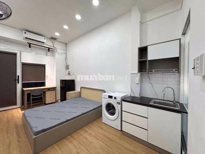 Mới 100% căn hộ 30m2 máy giặt riêng ngay Nguyễn Hữu Cảnh giáp Quận 1,3