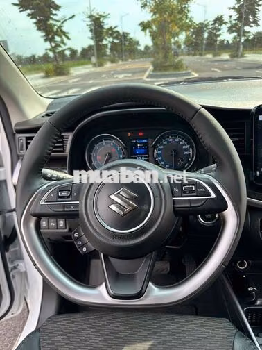Suzuki XL7 Hybrid 2024 - Màu : Trắng - Odo : 3 vạn