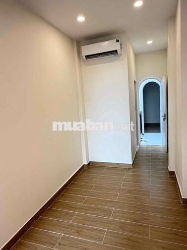 Nhỉnh 4 Tỷ - LÊ VĂN SỸ - Phú Nhuận – 01 Căn Ra MẶT TIỀN – 35M² – 2 TẦN