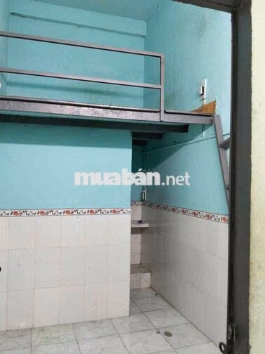 Phòng trọ giá rẻ kế trường Cao Đẳng Lý Tự Trọng
