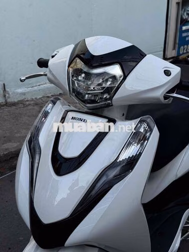 Honda LEAD UP 4val chạy như 4val 778.12