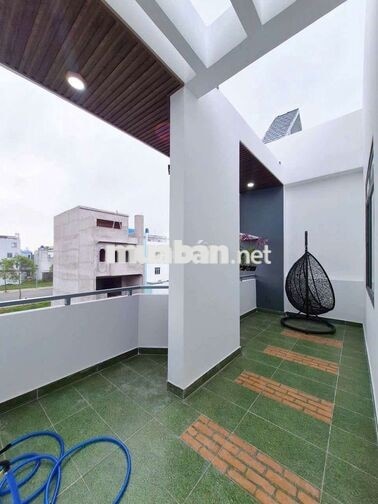 NHÀ 3 TẦNG KHU ĐÔ THỊ 5 SAO GẦN CHỢ BÌNH CHÁNH 