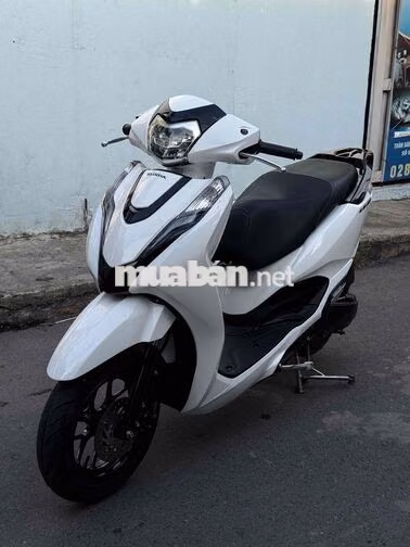 Honda LEAD UP 4val chạy như 4val 778.12