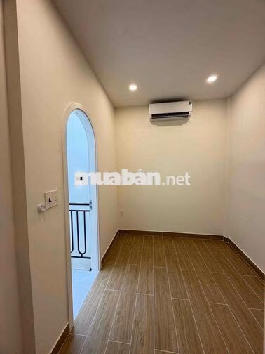 Nhỉnh 4 Tỷ - LÊ VĂN SỸ - Phú Nhuận – 01 Căn Ra MẶT TIỀN – 35M² – 2 TẦN