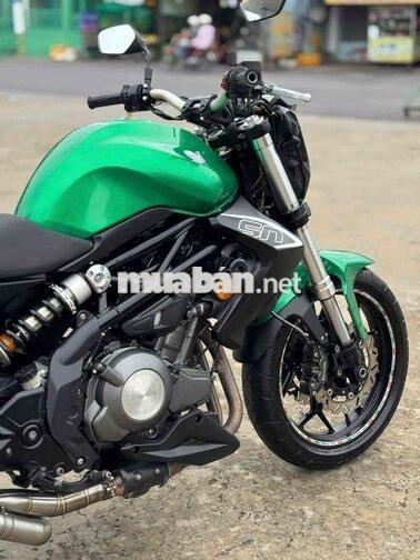 Benelli BN302 2018 Xanh lá 15000KM
