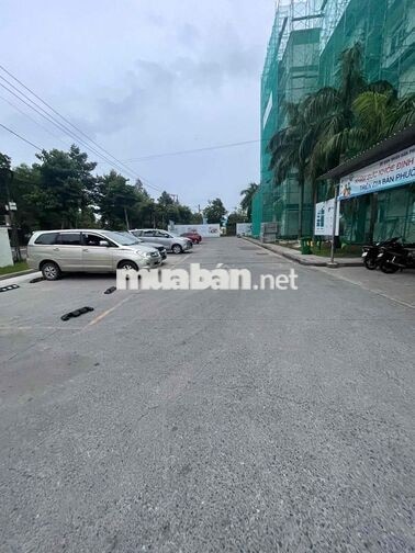 Tuyển bảo vệ bệnh viện gần ngã ba suối giữa