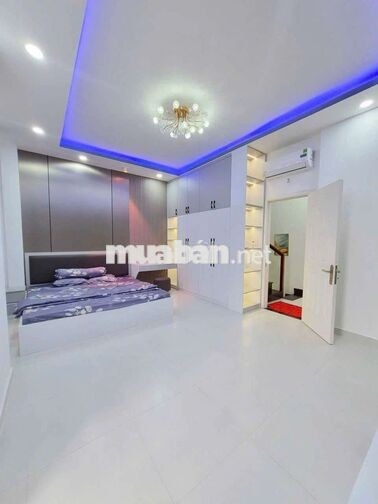 NHÀ 3 TẦNG KHU ĐÔ THỊ 5 SAO GẦN CHỢ BÌNH CHÁNH 