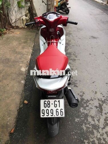 Honda Wave i125 2022 Trắng, Đỏ 2000 km