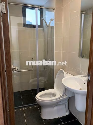 Cần tiền Bán gấp CH Phú Đông Premier 2PN 2WC 70m2.Giá : 3,3 tỷ