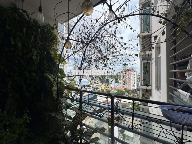 Căn hộ Chung cư Thuận Việt Lý Thường Kiệt 77m2 2PN Bancol giá 4.96 tỷ