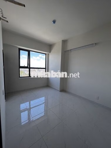 Bán CH Green River dt70m2 2PN 2WC giá 3.040 đã bao gồm 5% sổ quận 8