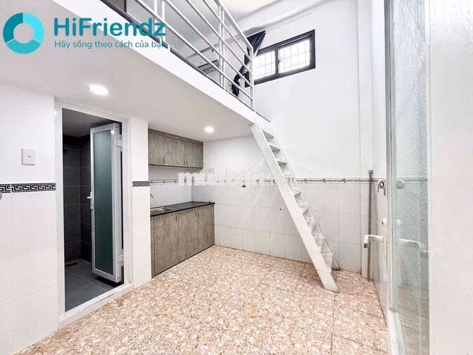 PHÒNG GÁC MỚI SẴN NỘI THẤT CƠ BẢN GIỮA 2 CƠ SỞ Y PHẠM NGỌC THẠCH