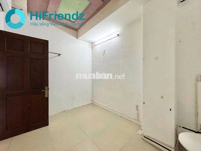 Phòng trọ kh gác GIÁ RẺ có máy lạnh - Cửa sổ trời ở TRƯỜNG CHINH, Q.12