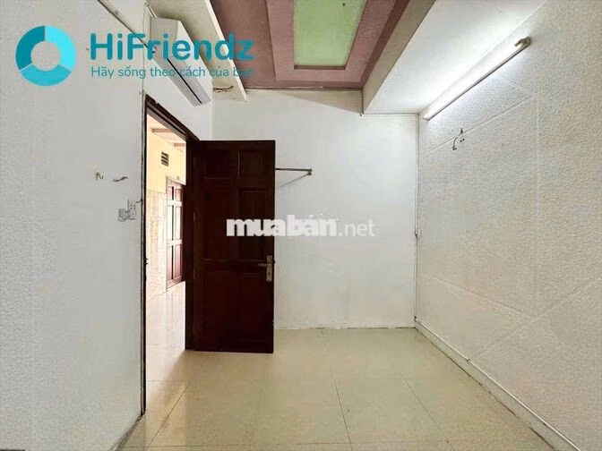 Phòng trọ kh gác GIÁ RẺ có máy lạnh - Cửa sổ trời ở TRƯỜNG CHINH, Q.12