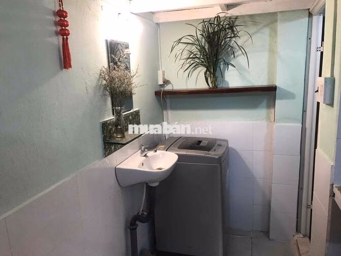 Cho thuê phòng trọ dạng nhà nhỏ Nguyên căn Nguyễn Cửu Vân, Bình Thạnh