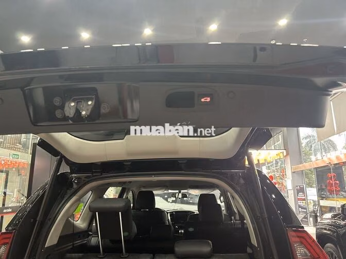 Mitsubishi Pajero Sport 2026 V6-3.0 Đen