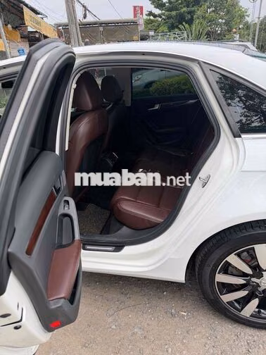 Audi A4 2011 Trắng