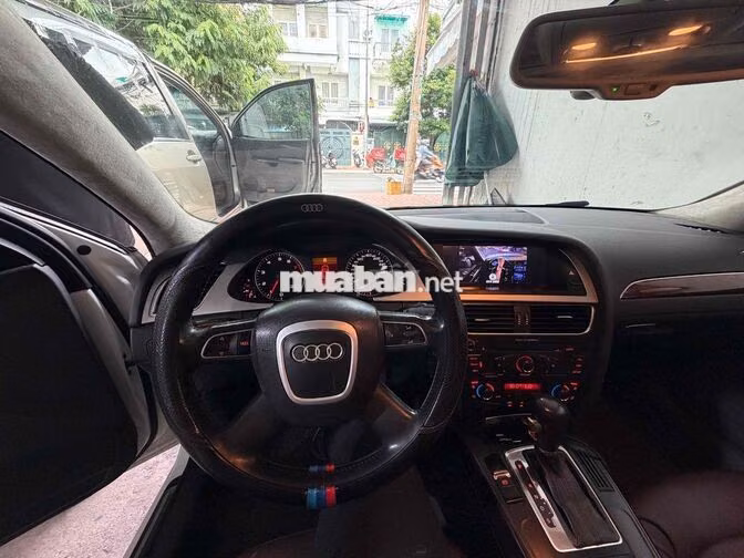 Audi A4 2011 Trắng