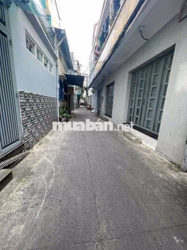 Nhà 1 Trệt 3 Lầu, 2PN 3VS, Hẻm rộng rãi, đường CMT8 Q10