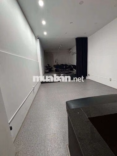 CHO THUÊ MB HẺM D2 5X20M GIÁ THUÊ SIÊU RẺ GẦN MẶT TIỀN D2