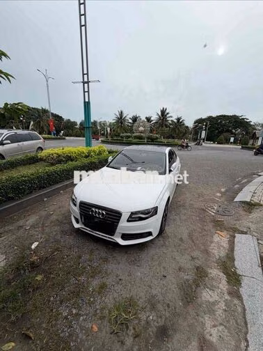 Audi A4 2011 Trắng