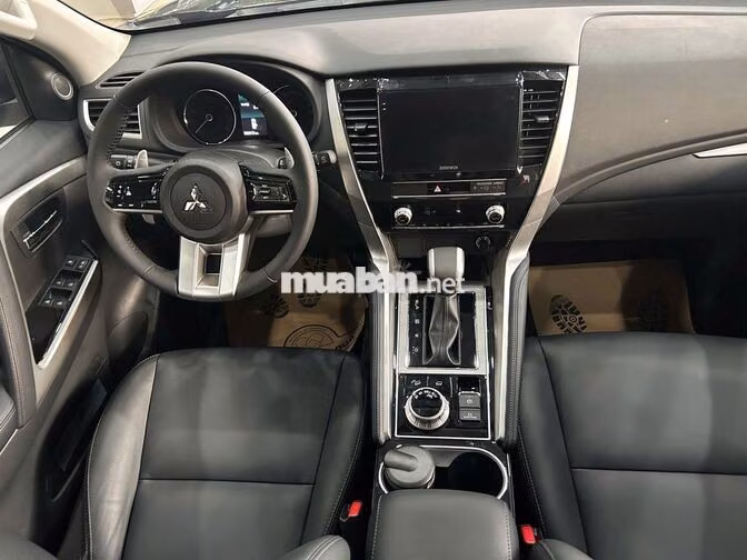 Mitsubishi Pajero Sport 2026 V6-3.0 Đen