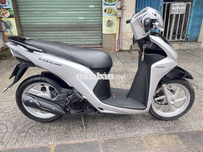 Honda Vision 2015 ĐK 2017 xám porcher chính chủ