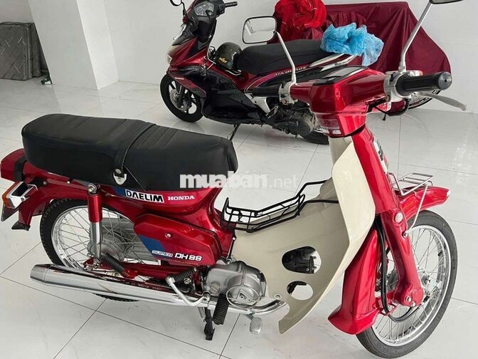 Honda Super DH88 Đỏ Cổ điển