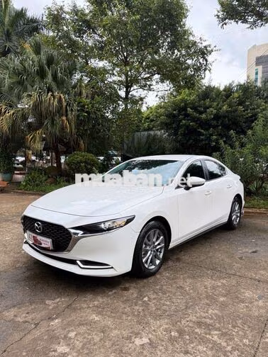 Mazda Mazda 3 2024 Trắng 21.000 km