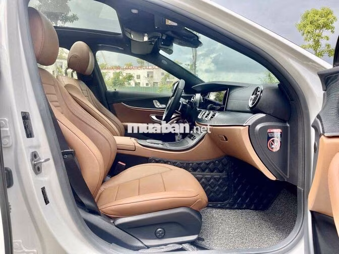 Mercedes-Benz E300 V1 2022 Trắng 43k km