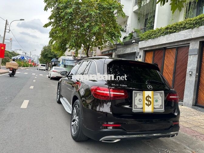 Mercedes-Benz GLC300AMG 2016 Nâu 5 chỗ