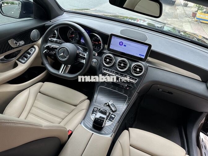 Mercedes-Benz GLC300AMG 2016 Nâu 5 chỗ