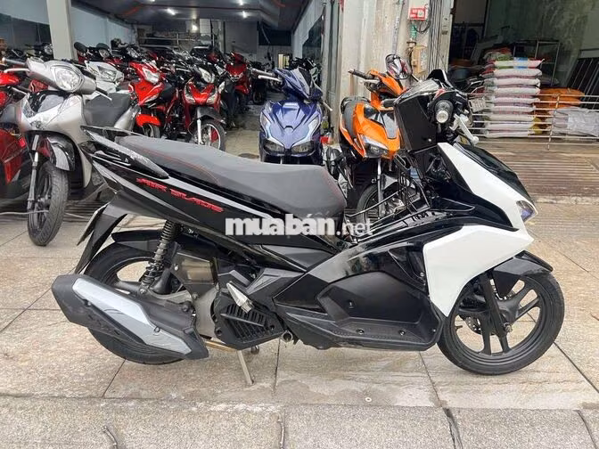 Honda Air Blade 2019 Đen trắng đã qua sử dụng