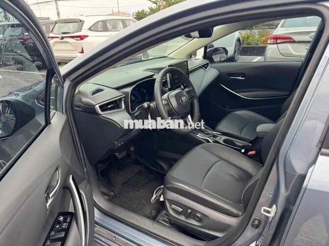 Toyota Corolla Altis 1.8V 2022 - Nhập Thái