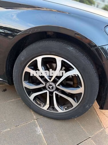 Mercedes-Benz C200 đời 2016