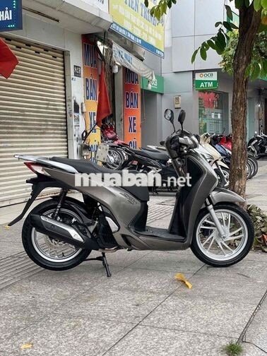Honda SH 150i 2013 full zin 26000km, giá bao tên