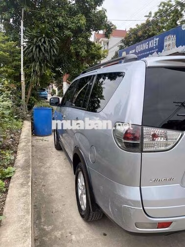 Mitsubishi Zinger 2008 Bạc 7 chỗ