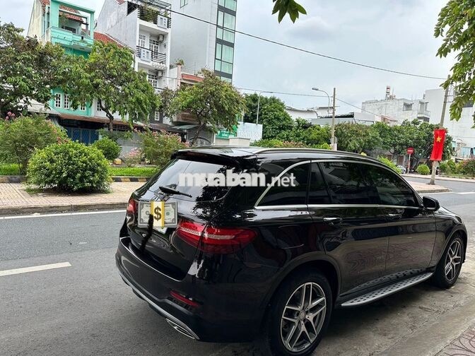 Mercedes-Benz GLC300AMG 2016 Nâu 5 chỗ
