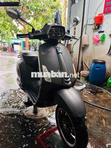 Piaggio Vespa Sprint 125CC ABS IGET 2021 Xám